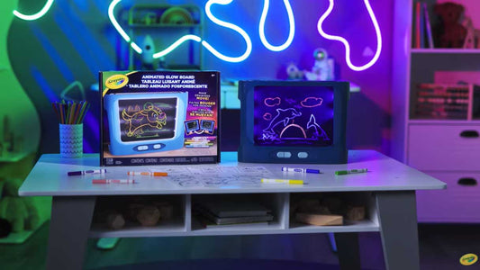 Animated Glow Board, Dual-Screen Drawing Board with Animation - US 4780